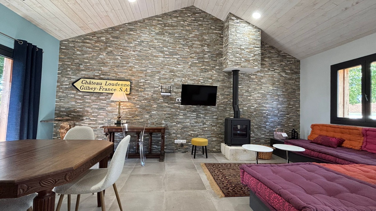 Photo of Livingroom in Saint-Yzans-de-Medoc