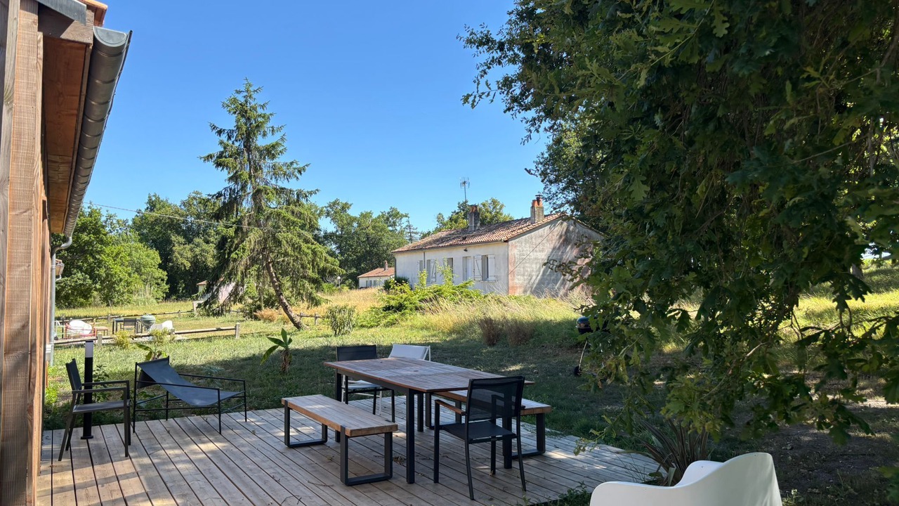 Photo of Outdoor in Saint-Yzans-de-Medoc