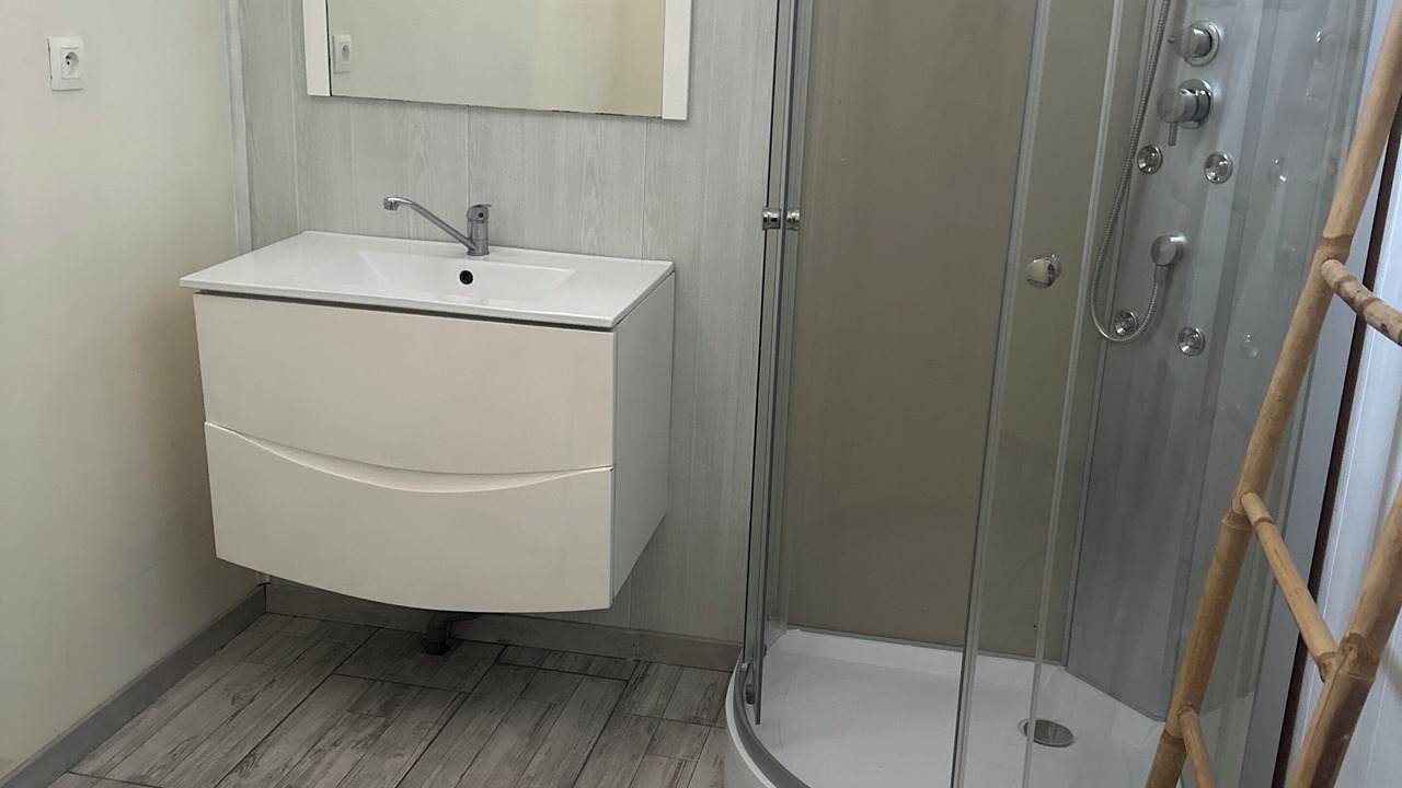 Photo of Bathroom in Cestas