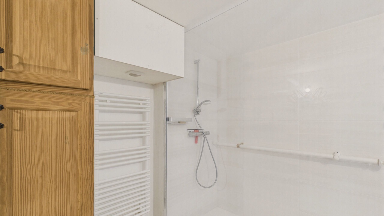 Photo of Bathroom in Les Portes-en-Re