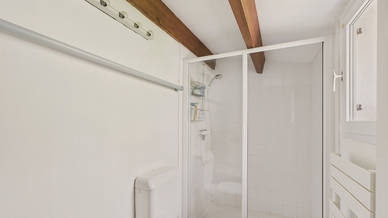 Photo of Bathroom in Les Portes-en-Re