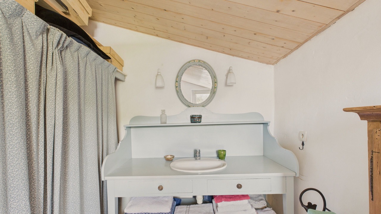 Photo of Bathroom in Les Portes-en-Re