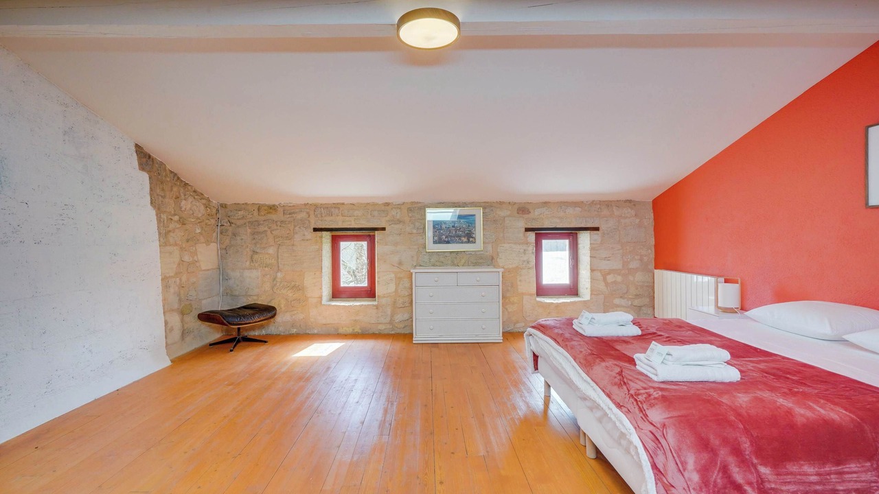 Photo of Bedroom in Nerigean