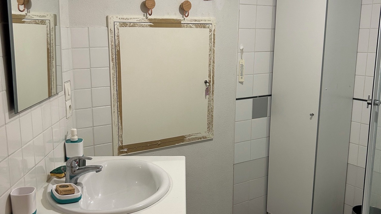Photo of Bathroom in Montguyon