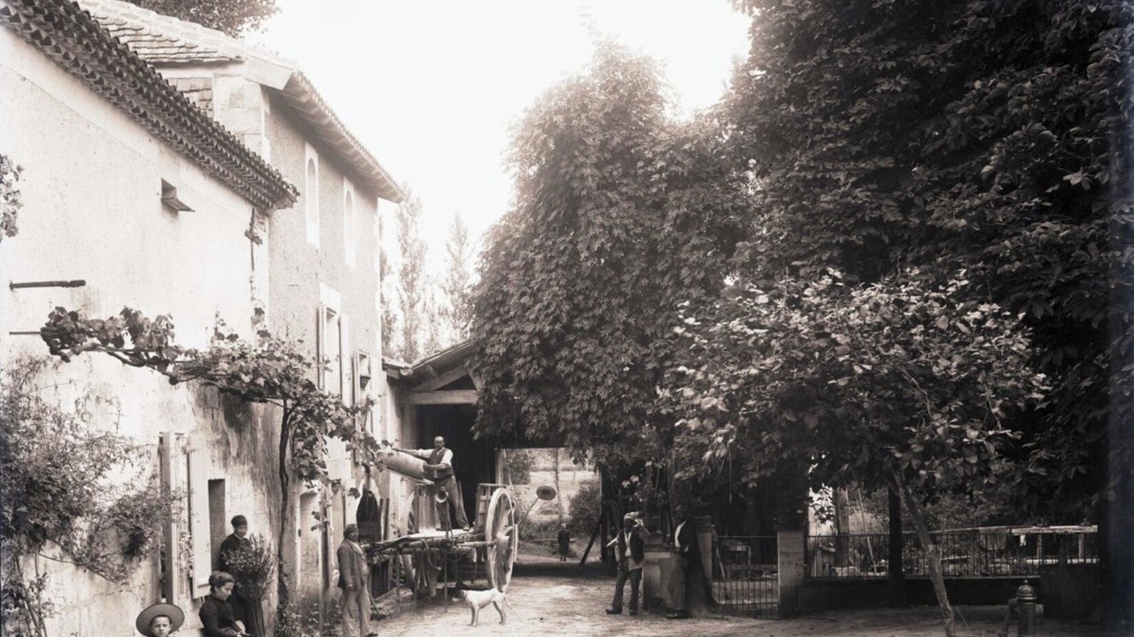 Photo of Others in Champagne-et-Fontaine
