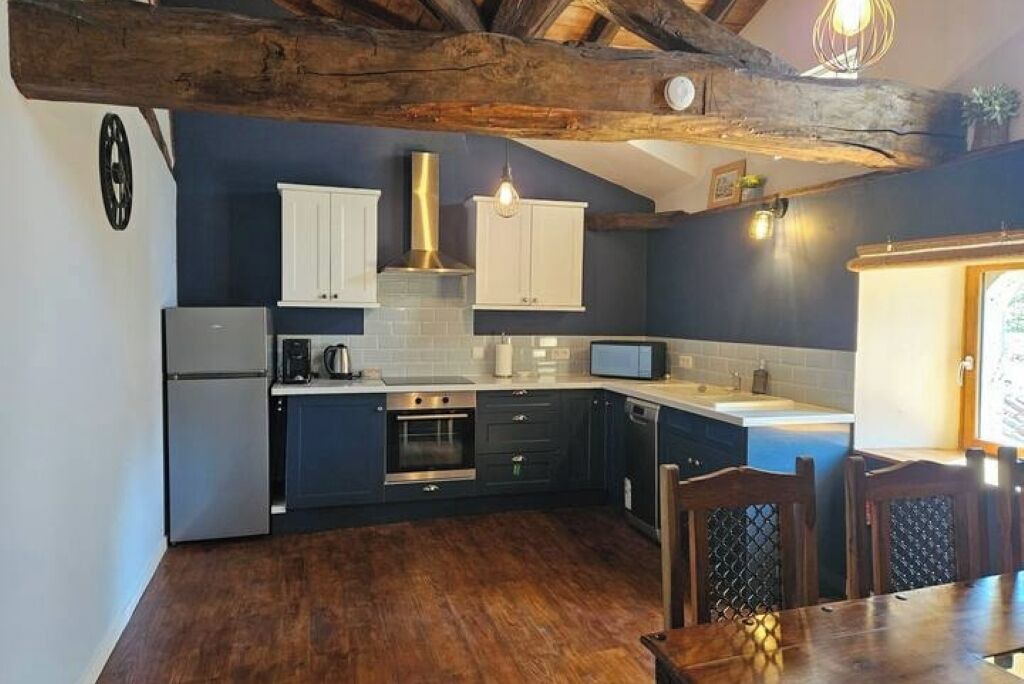 Photo of Kitchen in Champagne-et-Fontaine
