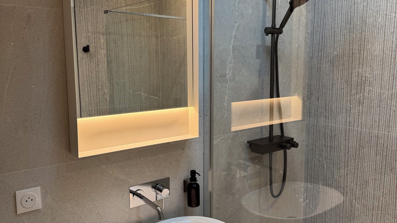 Photo of Bathroom in Jaunay-Clan