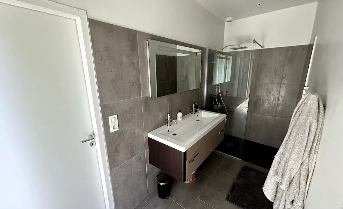 Photo of Bathroom in Martillac