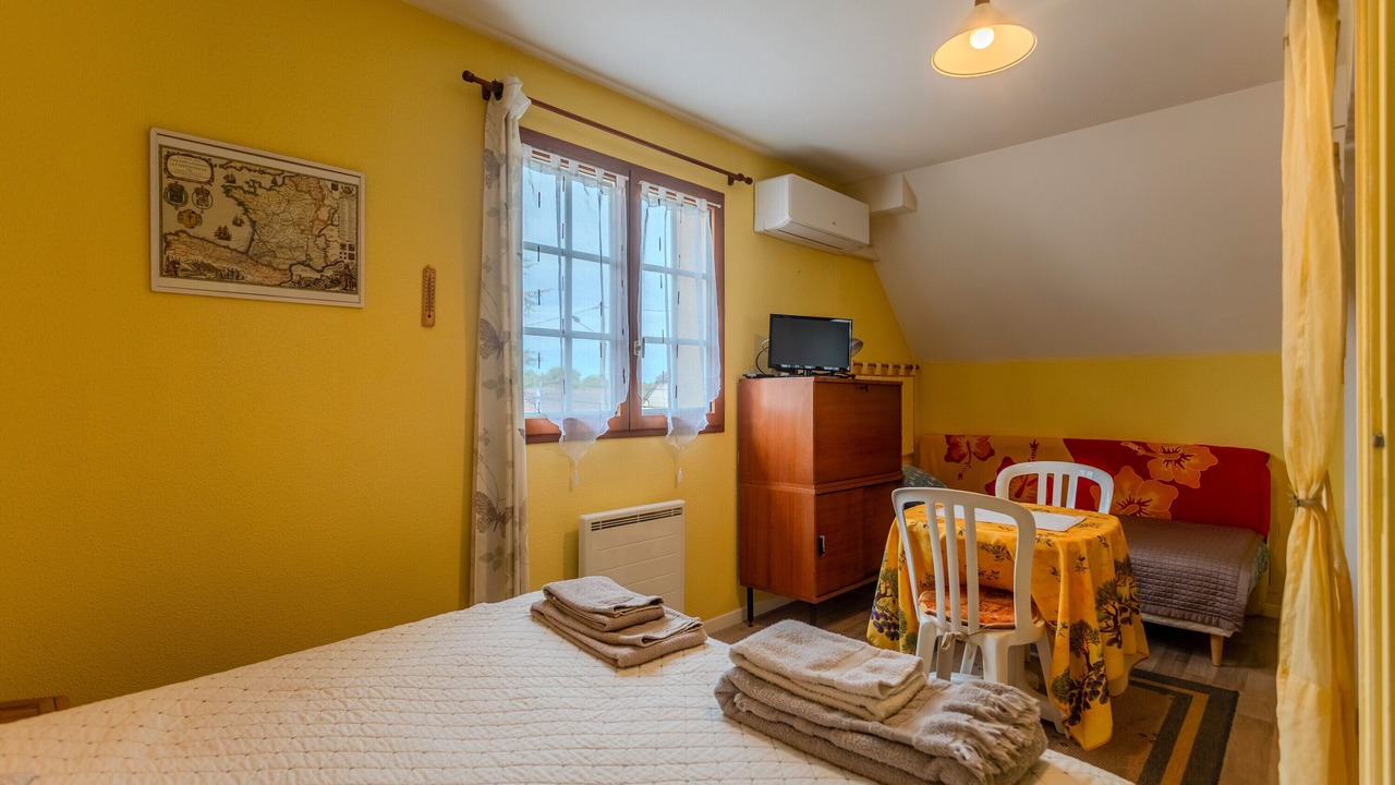 Photo of Bedroom in Lescar