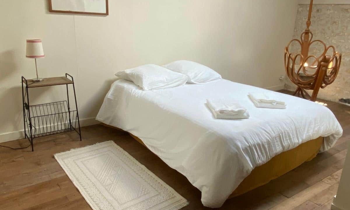 Photo of Bedroom in Saint-Aulaye-Puymangou