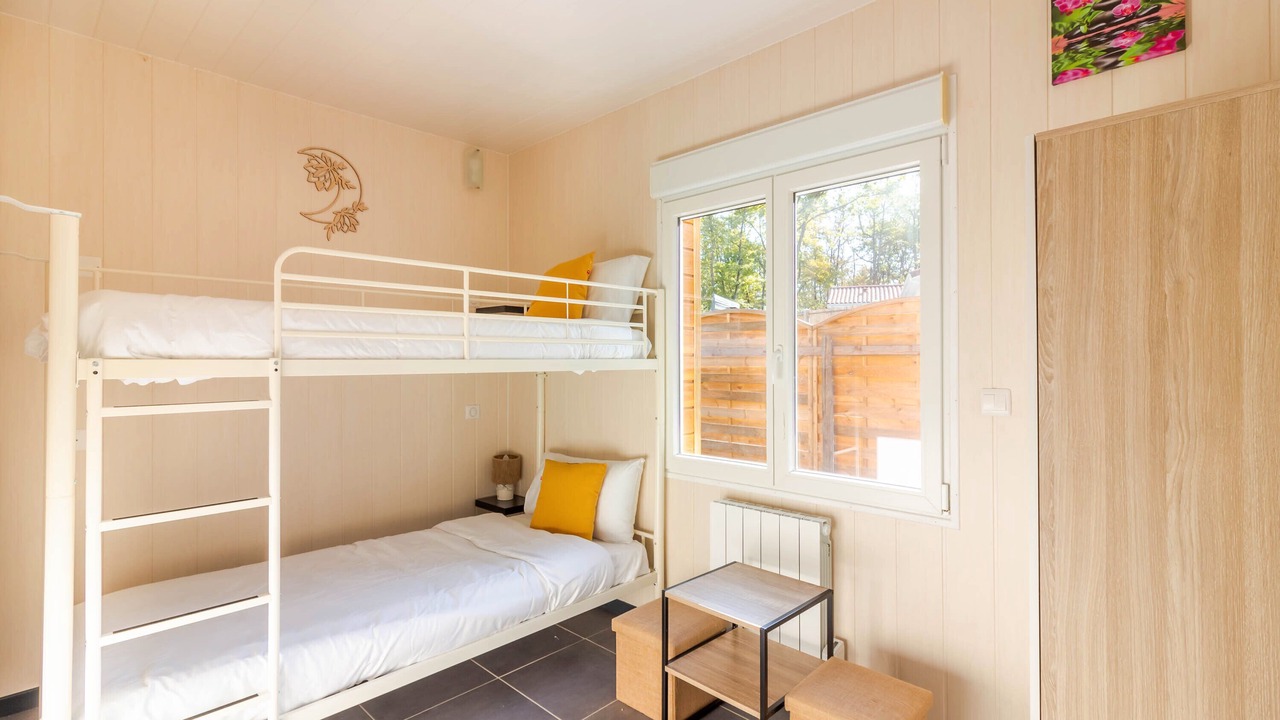 Photo of Bedroom in Thenon