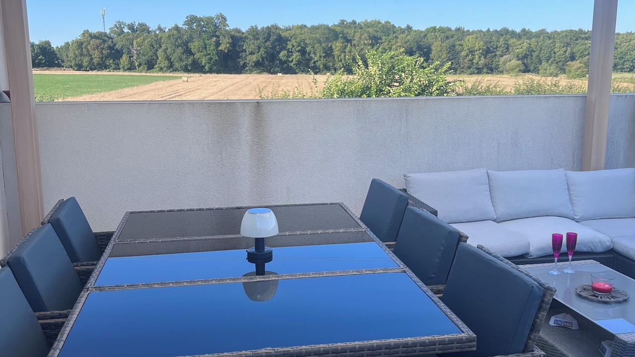 Photo of Outdoor in Bords