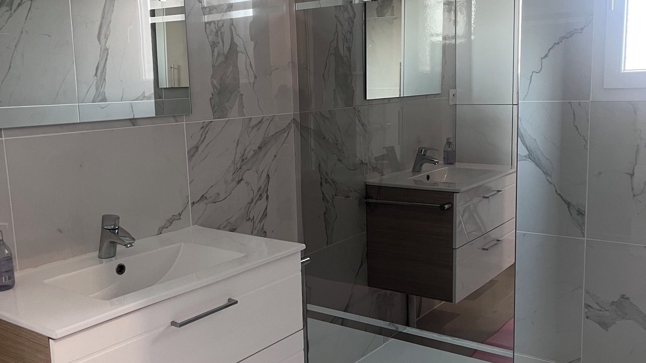 Photo of Bathroom in Bords