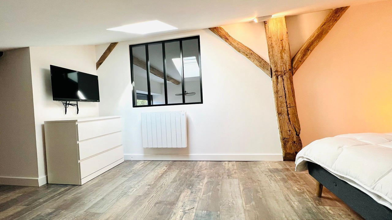 Photo of Bedroom in Civaux