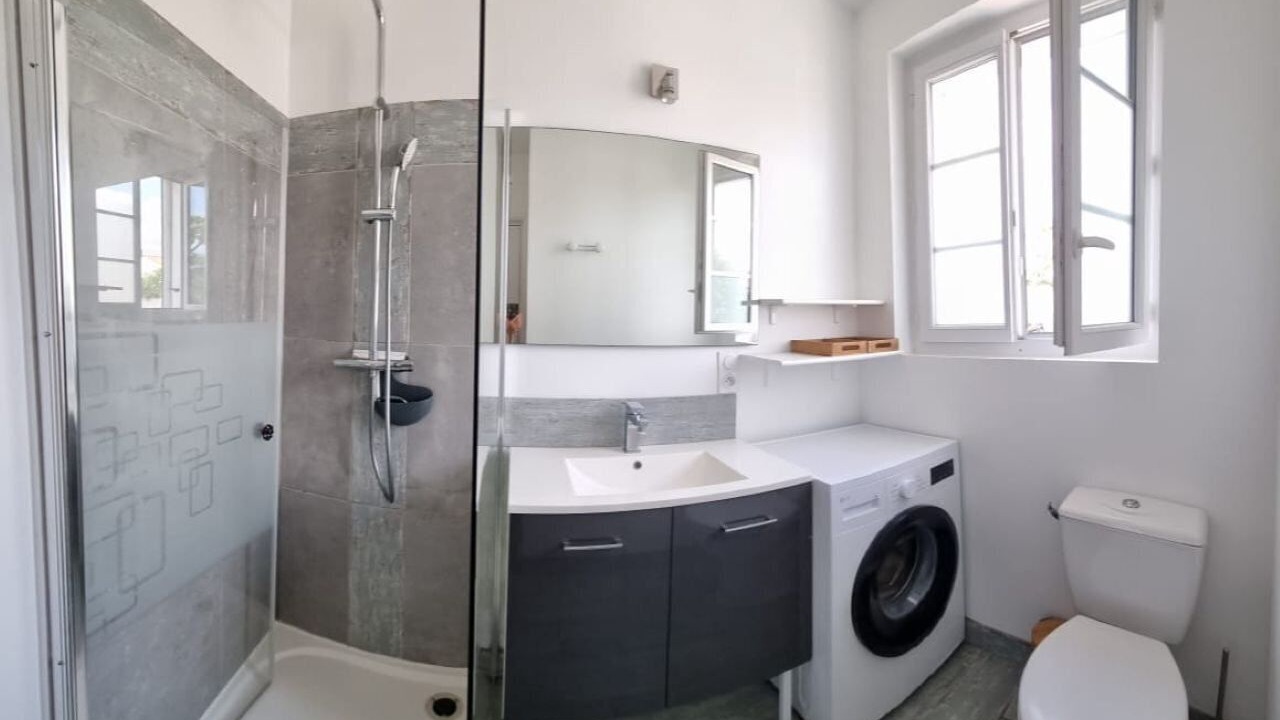Photo of Bathroom in Port District