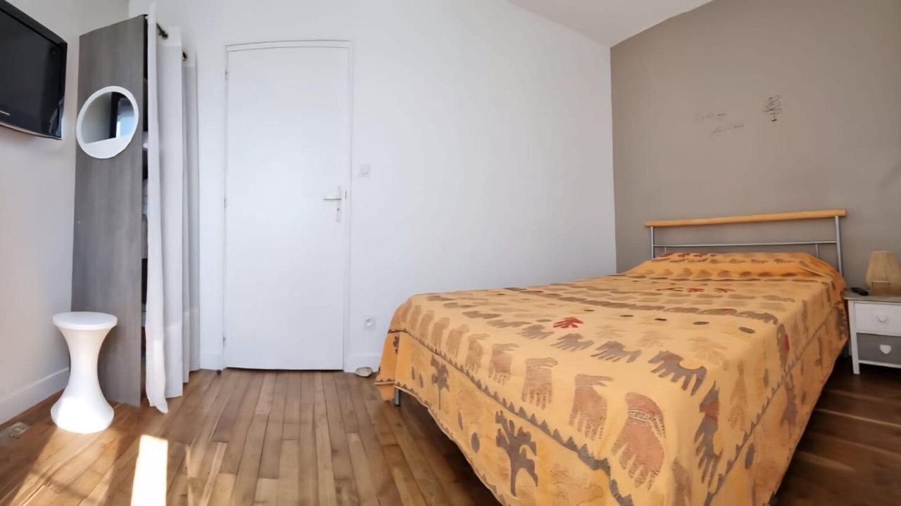 Photo of Bedroom in Port District