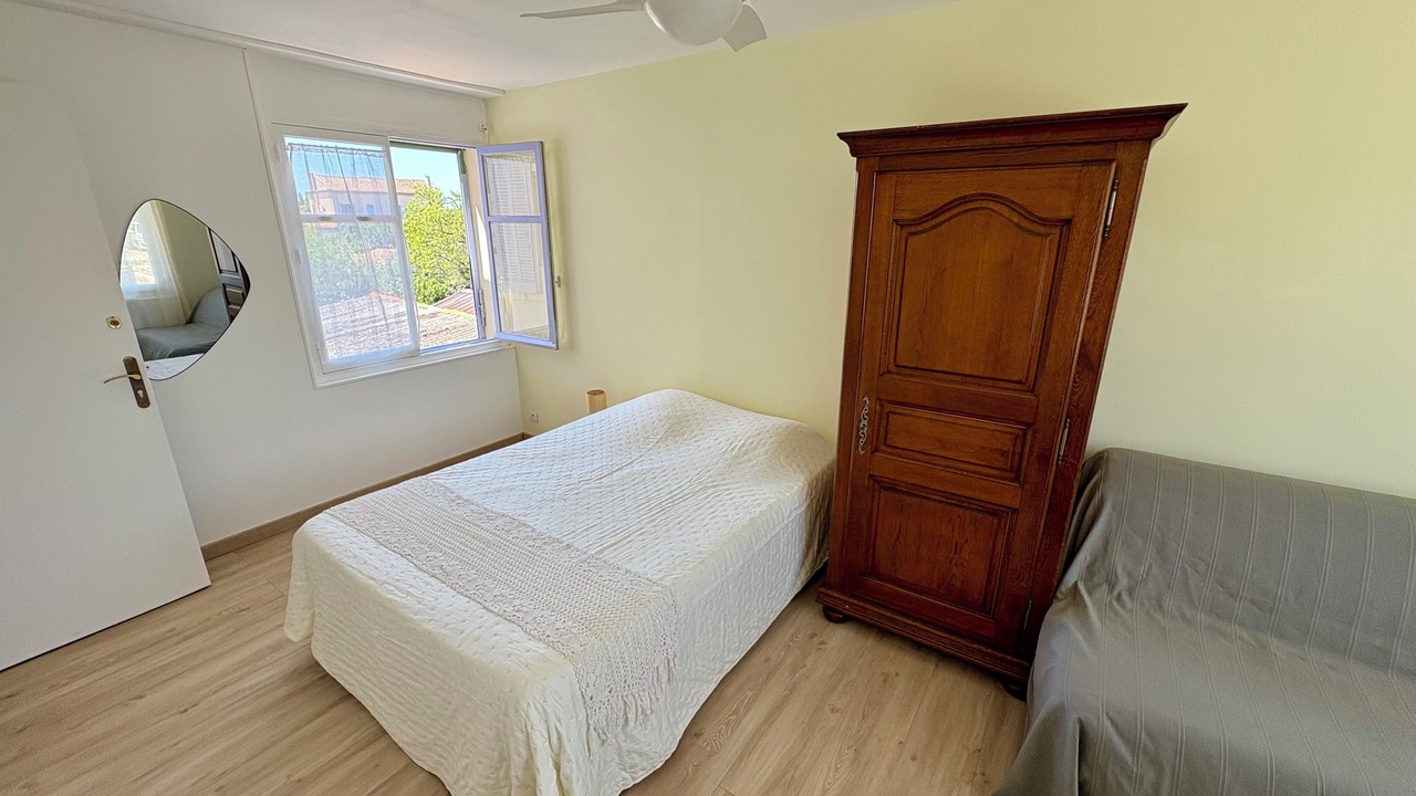 Photo of Bedroom in 14th Arrondissement