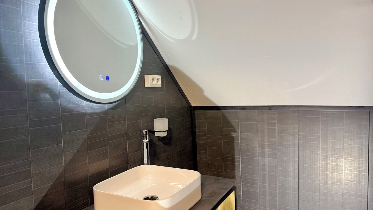 Photo of Bathroom in Chateau-l'Eveque