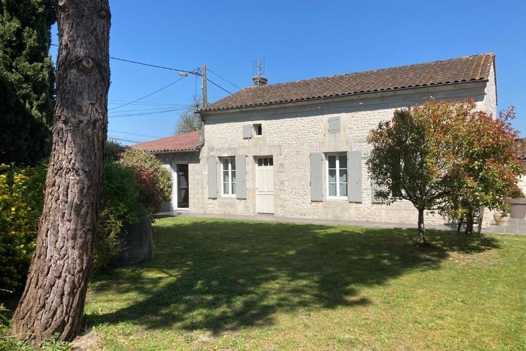 Photo of Outdoor in Archiac