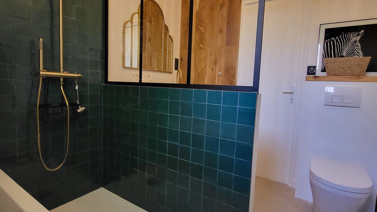 Photo of Bathroom in Fouras