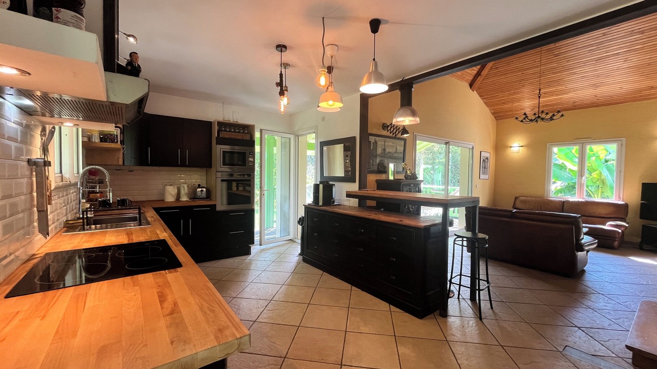 Photo of Kitchen in Saint-Barthelemy