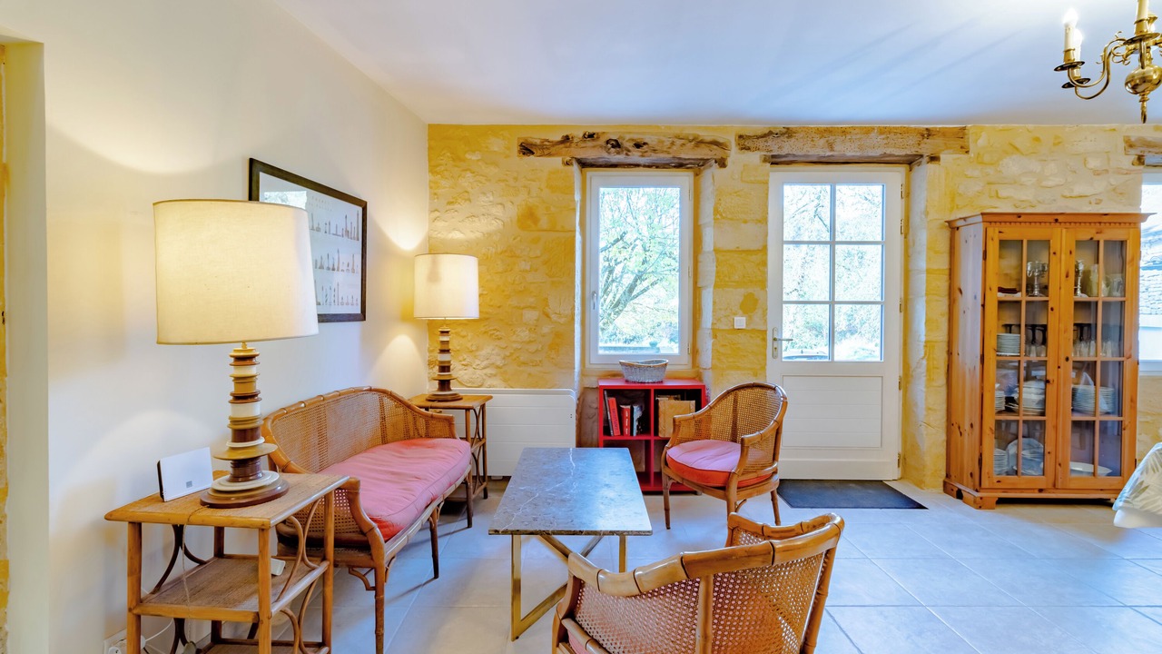 Photo of Livingroom in Grolejac