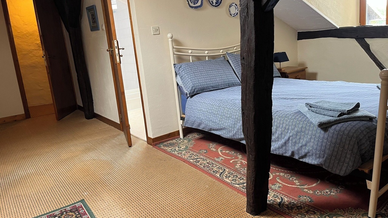 Photo of Bedroom in Saint-Estephe