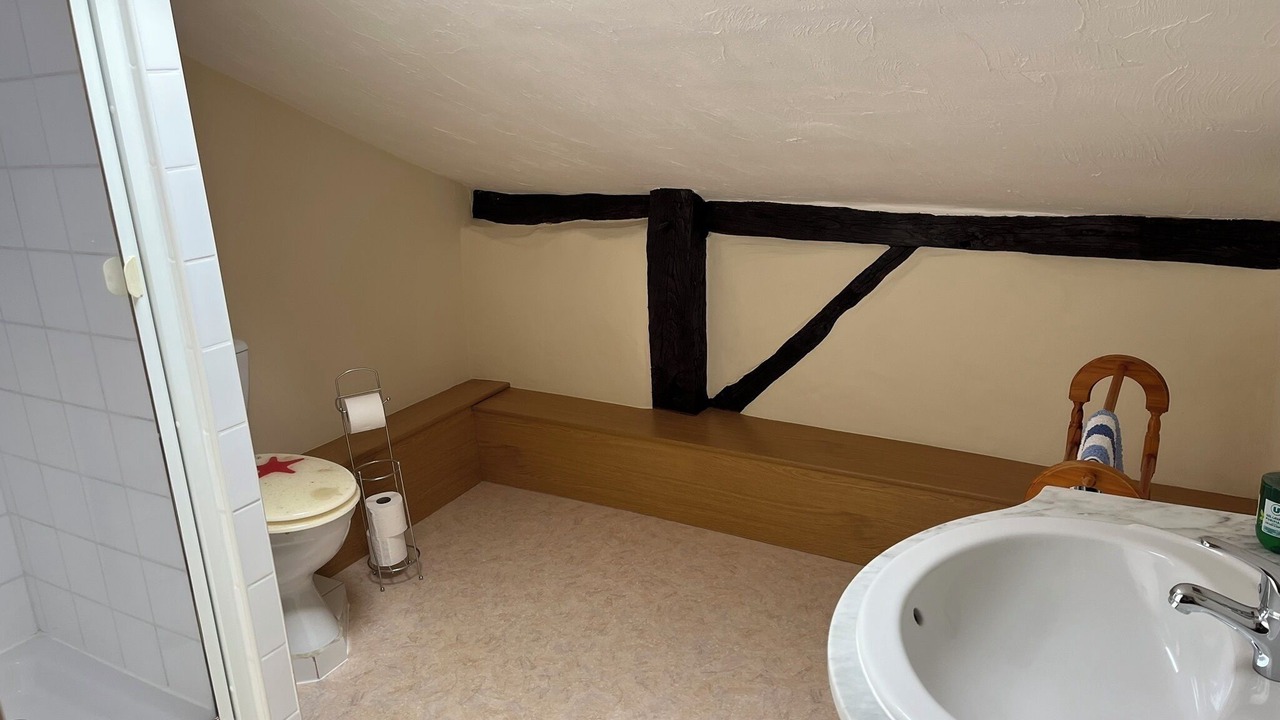 Photo of Bathroom in Saint-Estephe