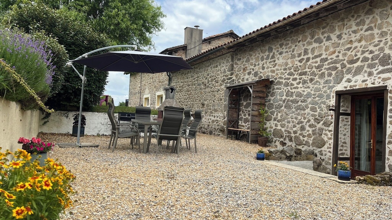 Photo of Outdoor in Saint-Estephe