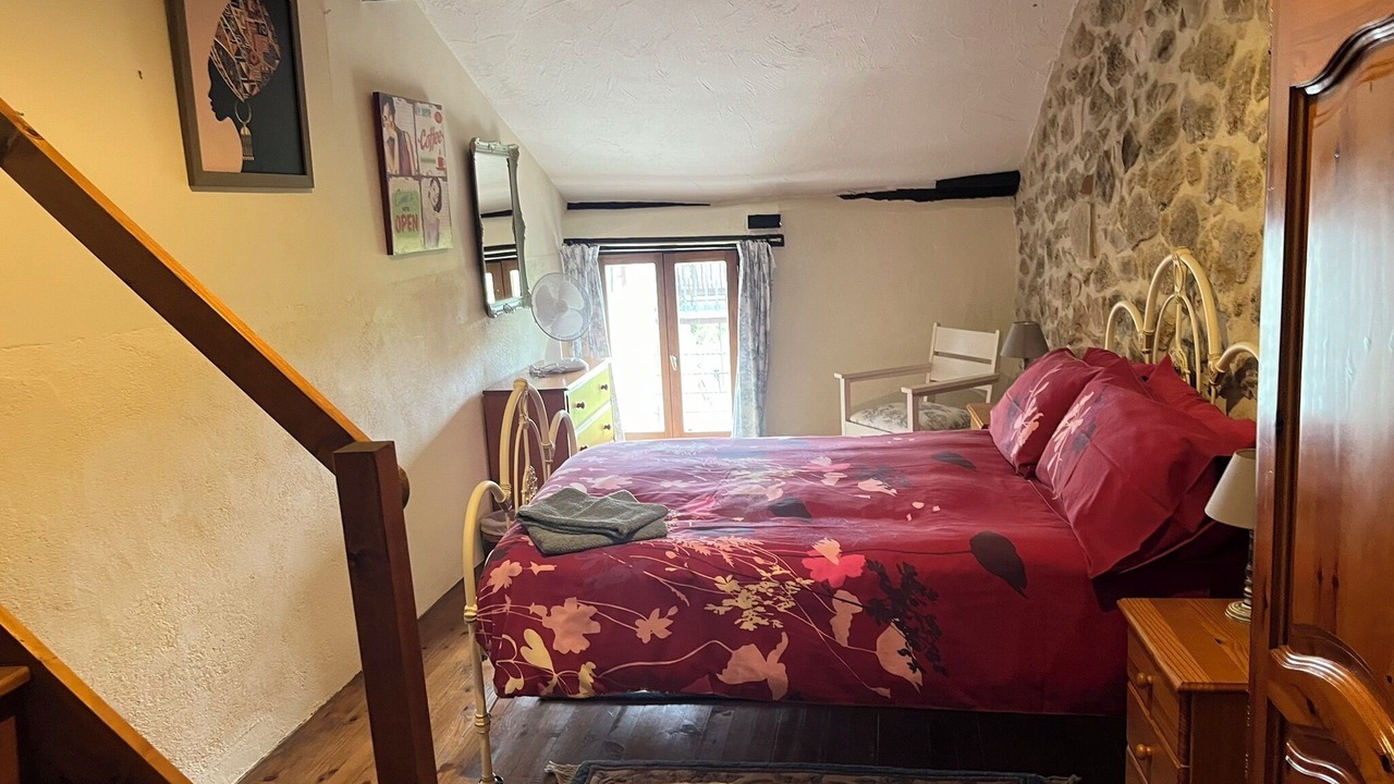 Photo of Bedroom in Saint-Estephe
