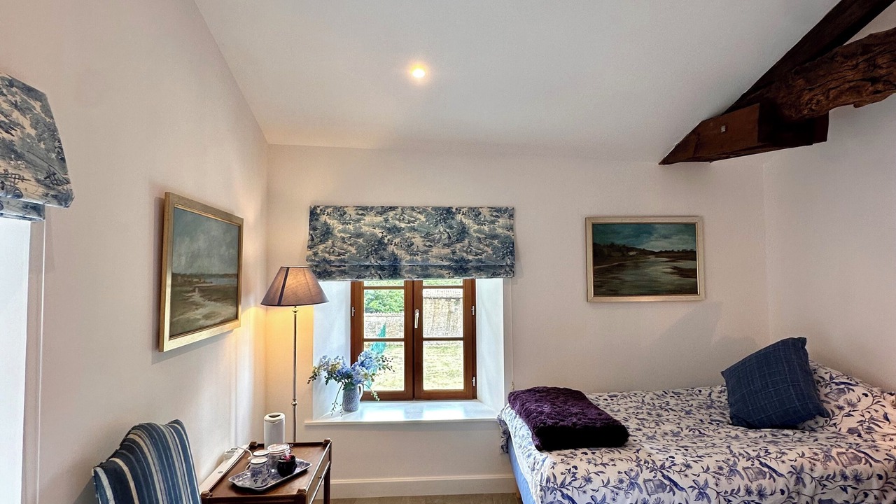 Photo of Bedroom in North district