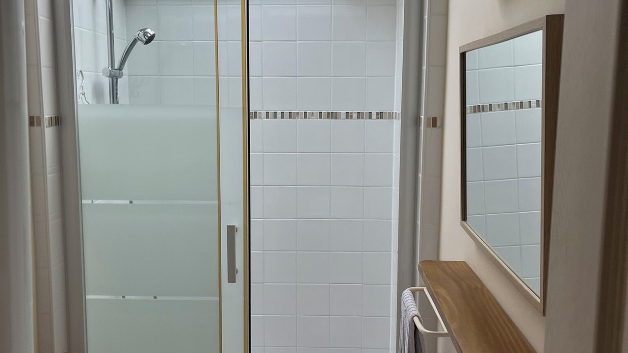 Photo of Bathroom in Saint-Estephe