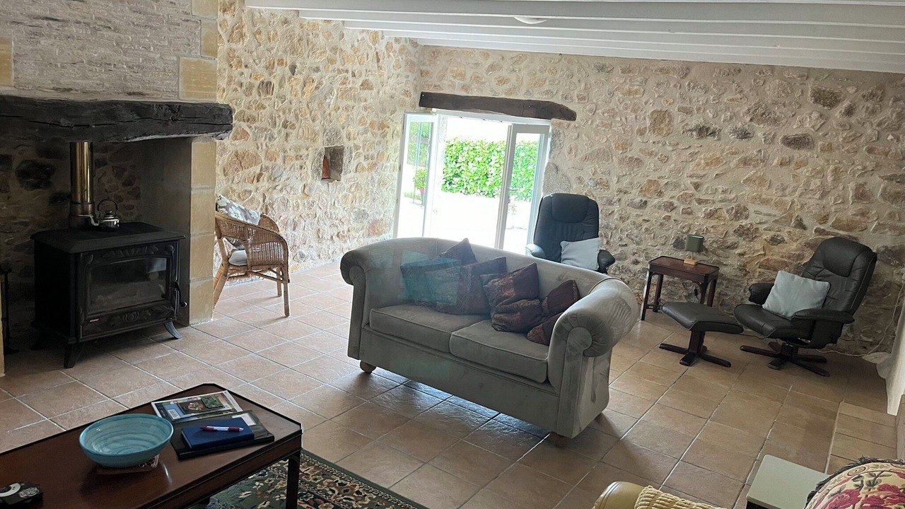 Photo of Livingroom in Saint-Estephe