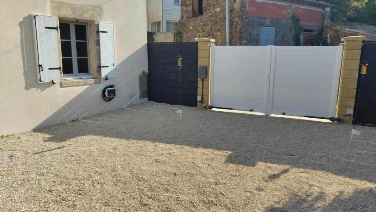 Photo of Outdoor in Auge