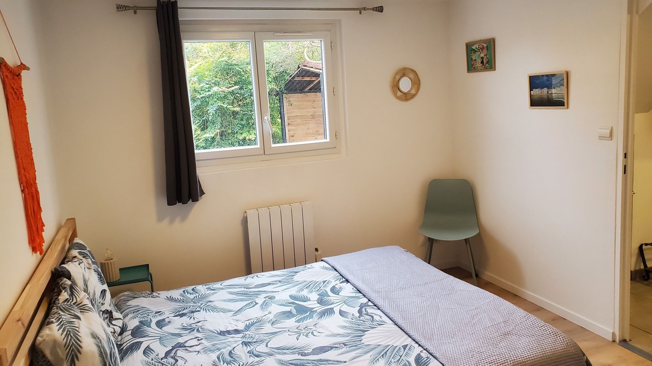 Photo of Bedroom in Bayonne