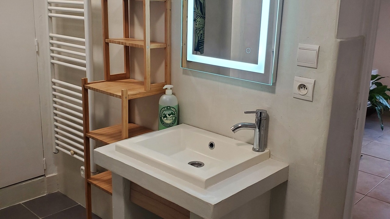 Photo of Bathroom in Bayonne