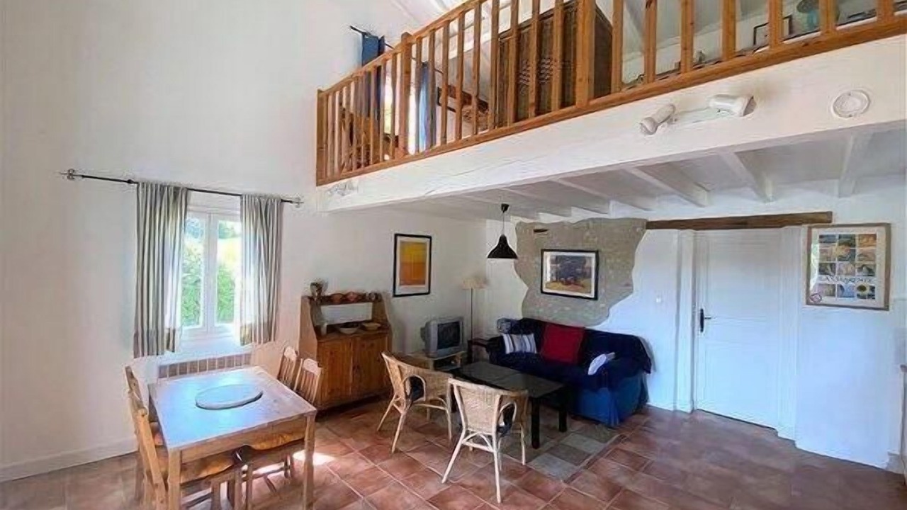 Photo of Livingroom in Ronsenac