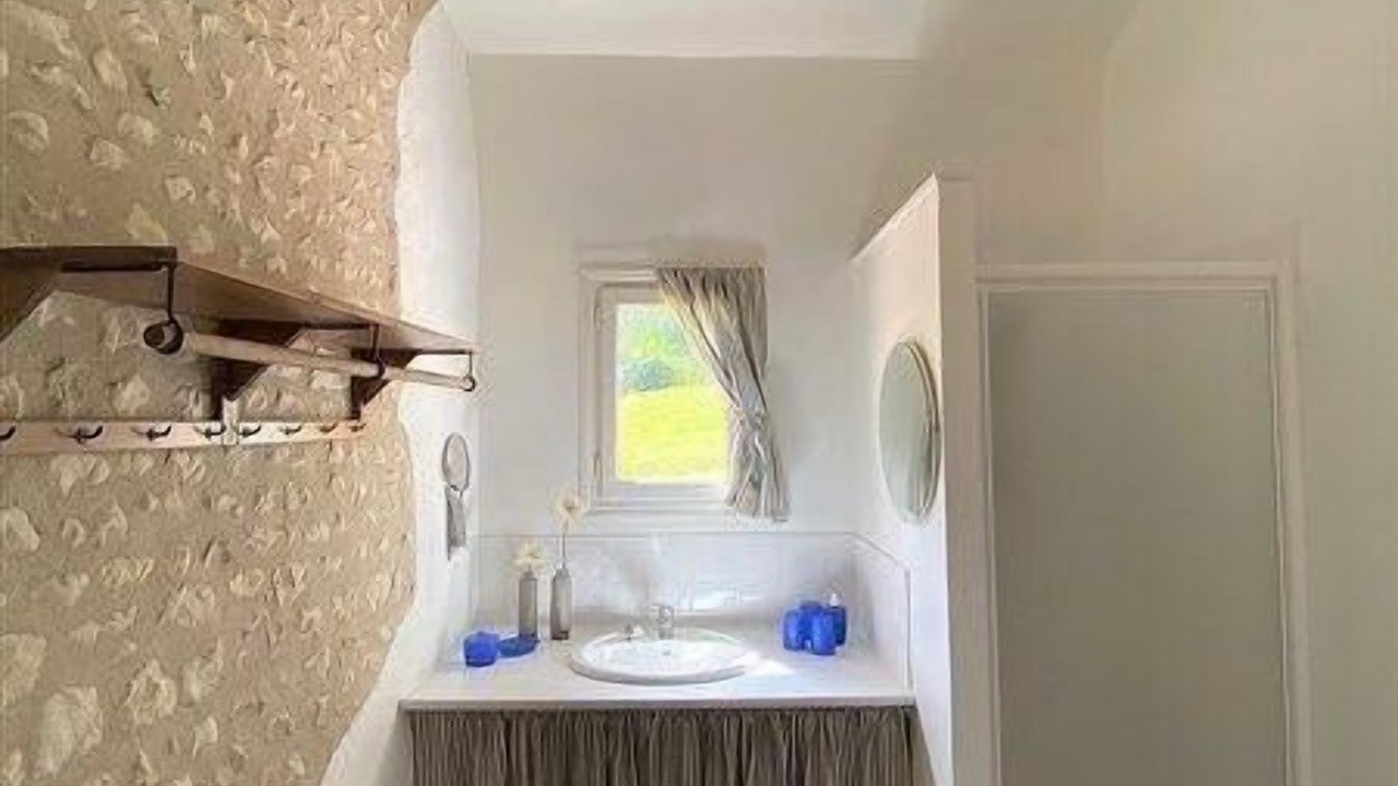 Photo of Bathroom in Ronsenac