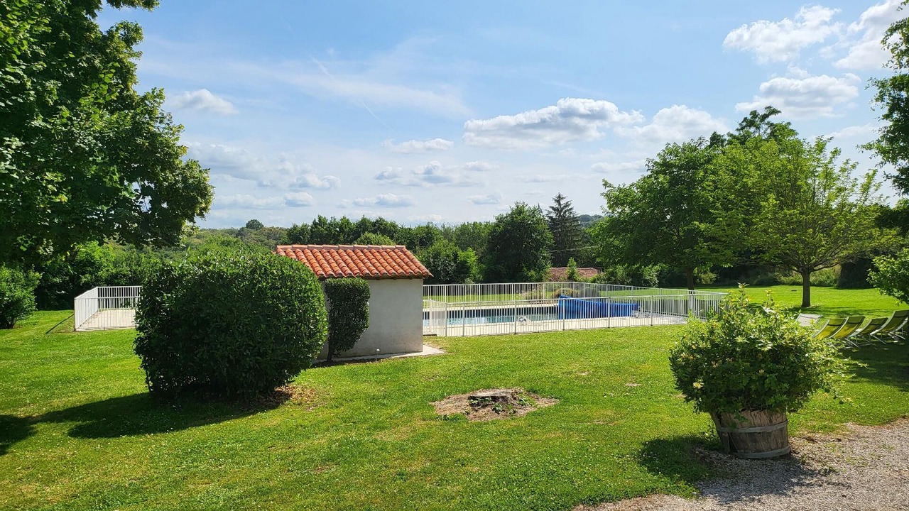 Photo of Outdoor in Ronsenac