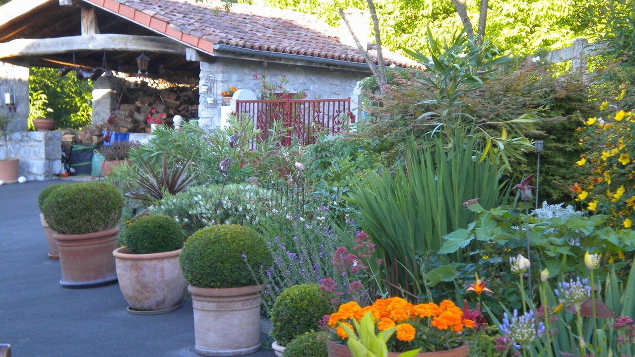 Photo of Outdoor in Saint-Esteben
