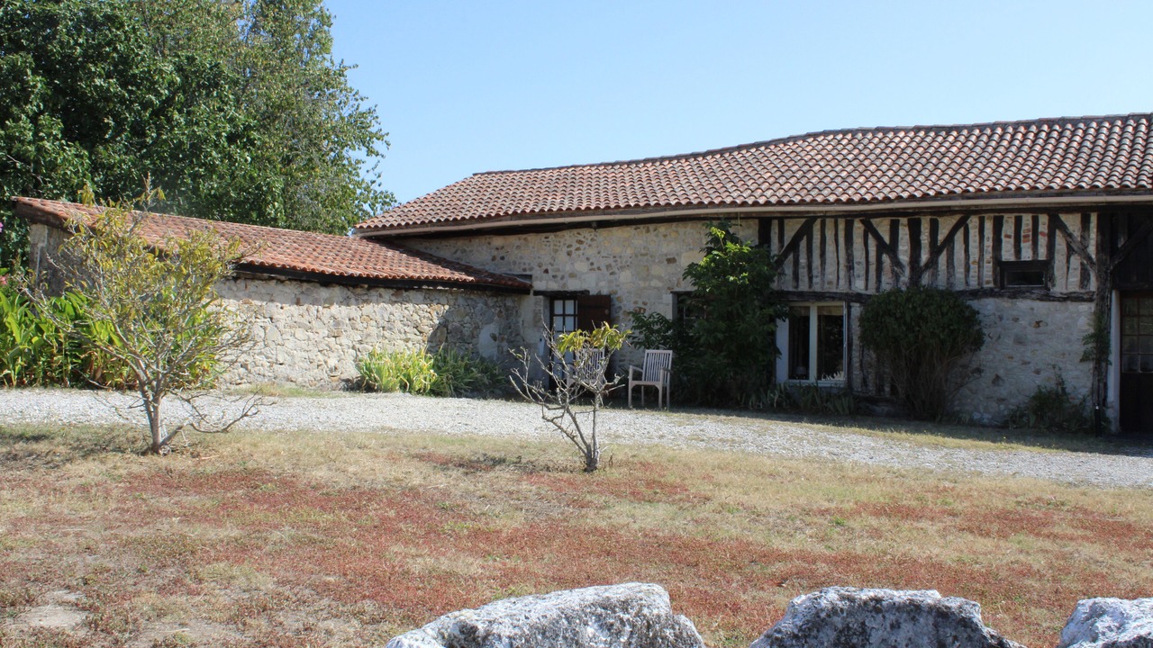Photo of Outdoor in Servanches