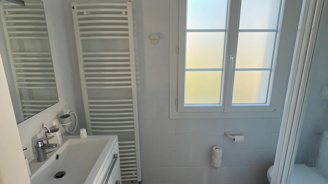Photo of Bathroom in Saint-Palais-sur-Mer