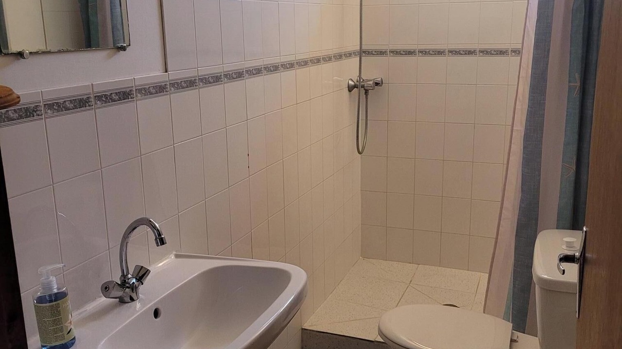 Photo of Bathroom in Saint-Saud-Lacoussiere