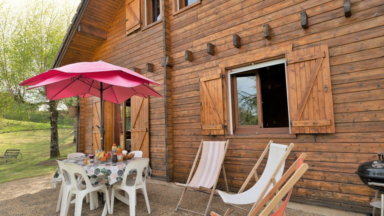 Photo of Outdoor in Camps-Saint-Mathurin-Leobazel