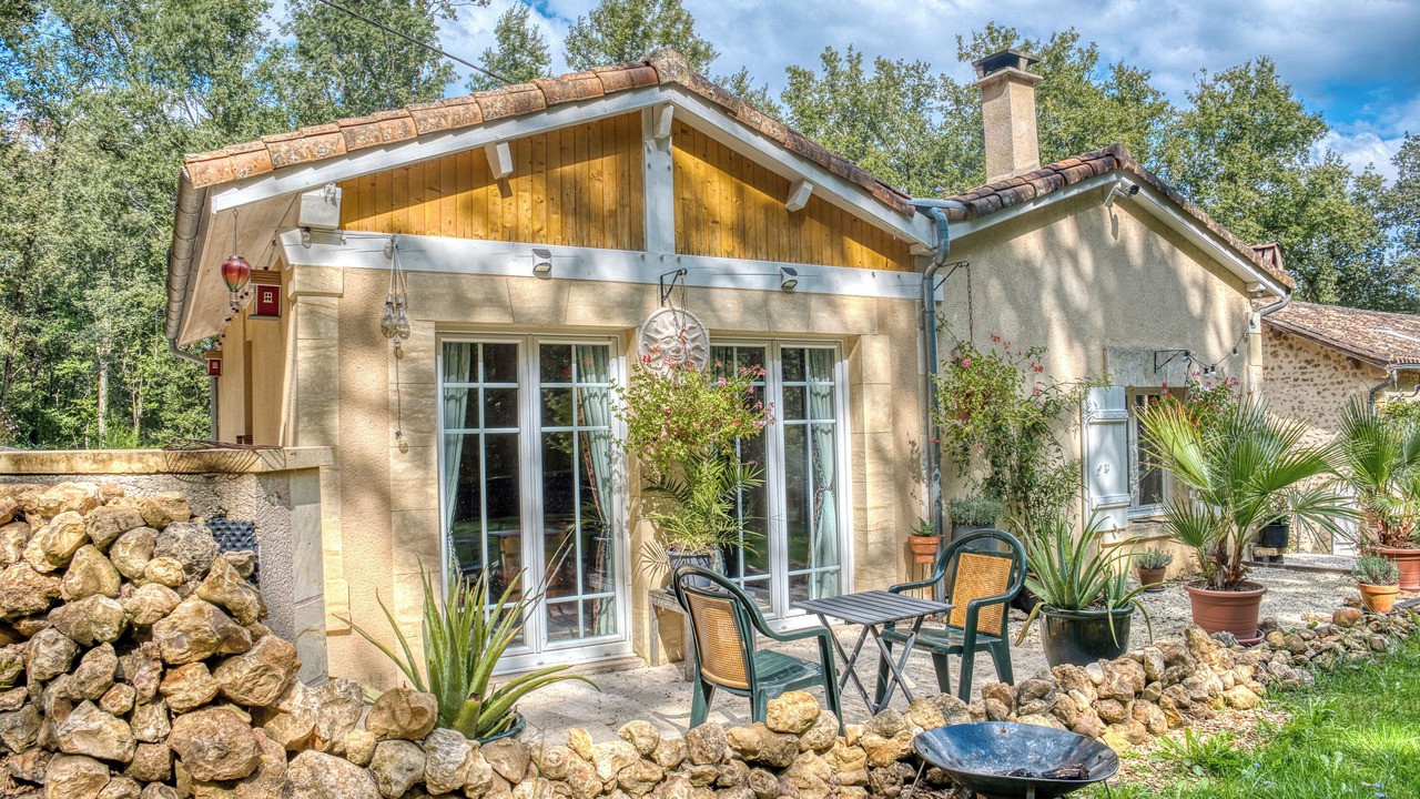 Photo of Outdoor in Lacropte