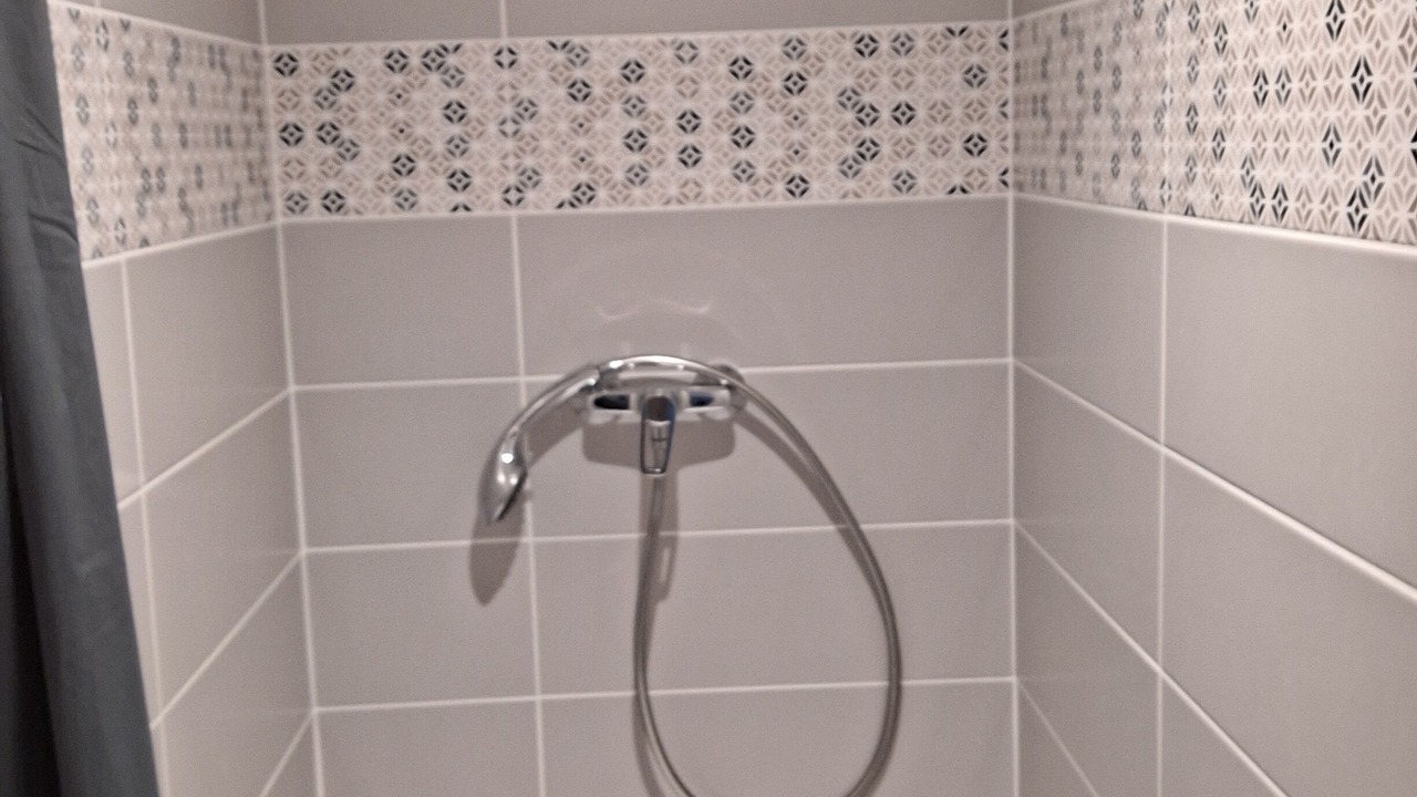 Photo of Bathroom in Pommiers-Moulons