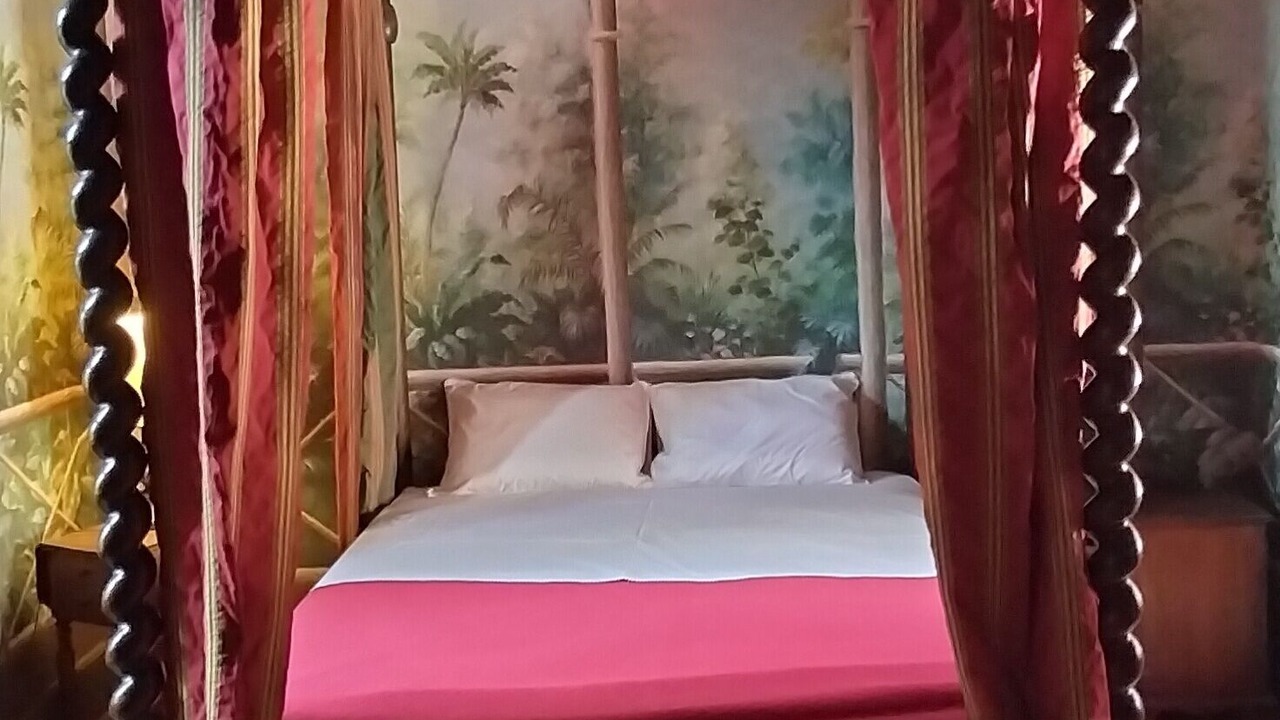 Photo of Bedroom in Chateau-l'Eveque