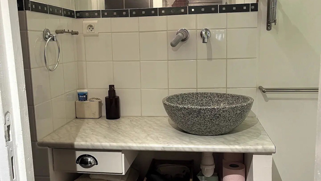 Photo of Bathroom in Murs