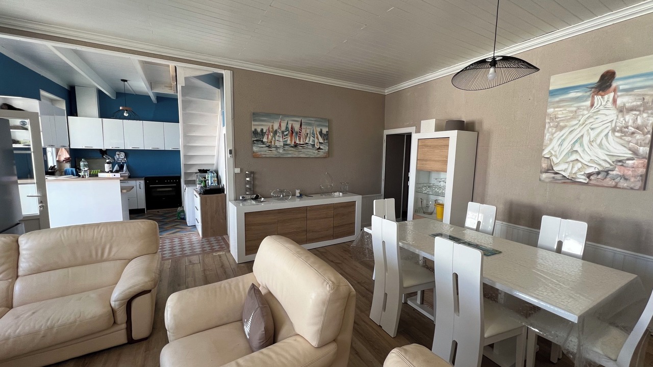 Photo of Livingroom in La Cotiniere
