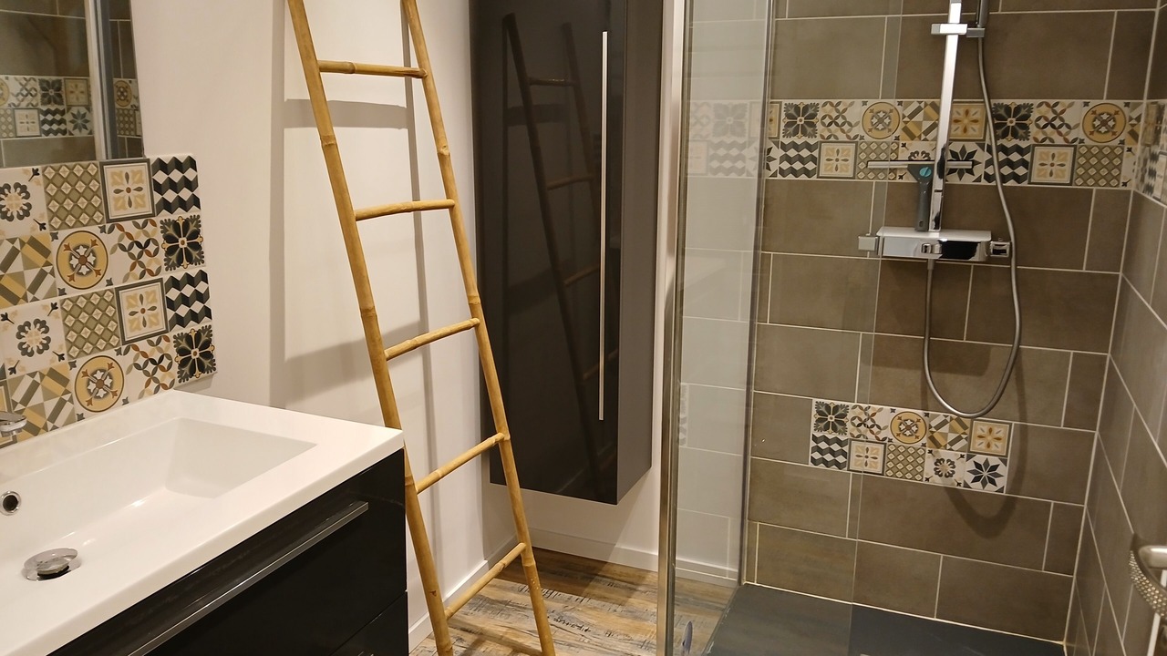 Photo of Bathroom in Port District